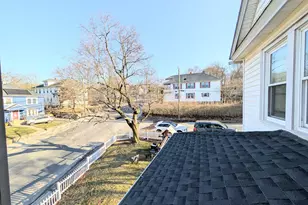 905 Cooke St, Waterbury, CT 06704 - Photo 38