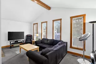 4 Springdale Ct, Norwalk, CT 06850 - Photo 8