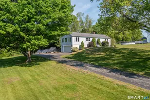 25 Mohegan Dr, Griswold, CT 06351 - Photo 8