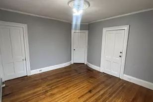 7 McKinley Ave, Norwich, CT 06360 - Photo 6