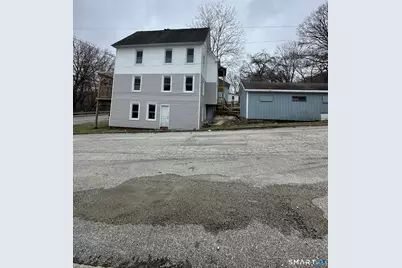 104 Norwich Avenue, Norwich, CT 06360 - Photo 1