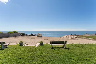 27 Ridgewood Ave, Madison, CT 06443 - Photo 2