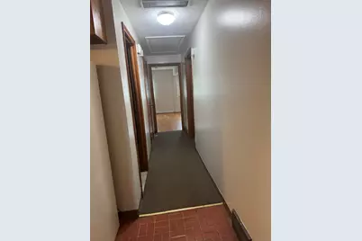 658A Ellington Road, South Windsor, CT 06074 - Photo 10