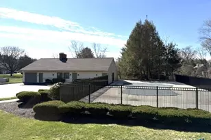 1004 Summer Hill Dr, South Windsor, CT 06074 - Photo 8