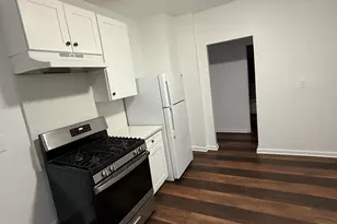 127 Eagle St, Bridgeport, CT 06607 - Photo 8