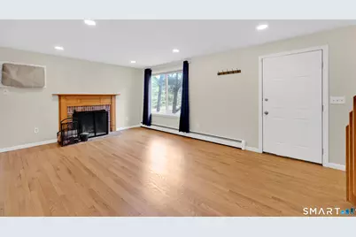 [Address not provided], Windsor, CT 06095 - Photo 4