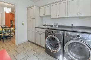 101 Carol St, Danbury, CT 06810 - Photo 26