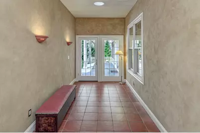 101 Carol Street, Danbury, CT 06810 - Photo 24