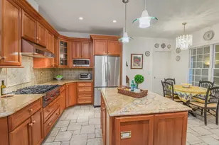 101 Carol St, Danbury, CT 06810 - Photo 12