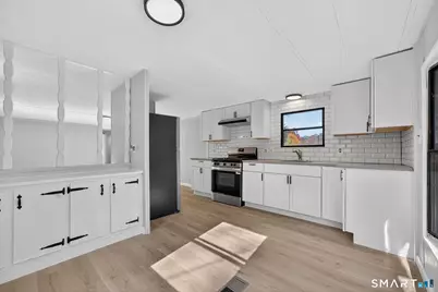 32 Nashua Street, Norwich, CT 06360 - Photo 6