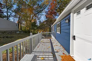 32 Nashua St, Norwich, CT 06360 - Photo 2