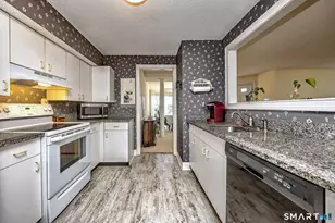 75 Redwood Dr, East Haven, CT 06513 - Photo 22