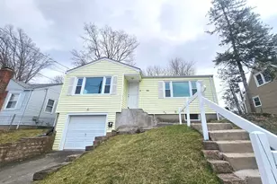 104 Hollywood Ave, Hartford, CT 06110 - Photo 2