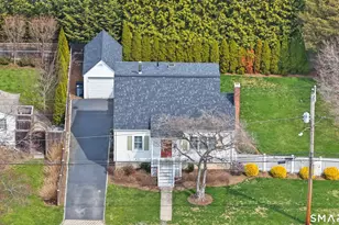 87 James St, Fairfield, CT 06824 - Photo 1