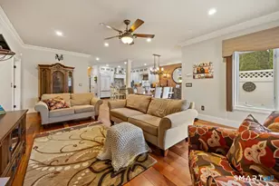 12 Spindle Hill Rd, Wolcott, CT 06716 - Photo 10