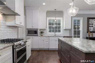 13 Yorkshire Court #13, Farmington, CT 06032 - Photo 6