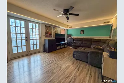 239 Farmington Avenue #B, Hartford, CT 06105 - Photo 10