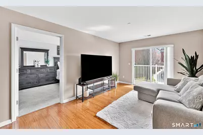 26 Schoolhouse Drive #209, West Hartford, CT 06110 - Photo 10