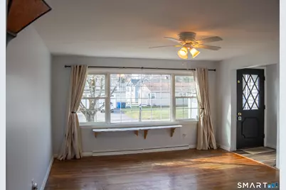 18 Leon Street, Thompson, CT 06277 - Photo 10