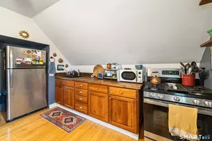 4 Washington Heights, Meriden, CT 06451 - Photo 30