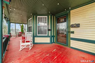 4 Washington Heights, Meriden, CT 06451 - Photo 2