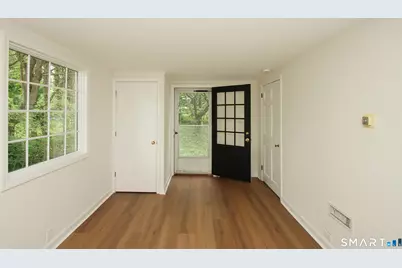 23 Norway Road, North Haven, CT 06473 - Photo 20