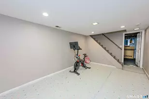 709 Pine Rock Ave, Hamden, CT 06514 - Photo 16