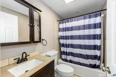 709 Pine Rock Avenue, Hamden, CT 06514 - Photo 10