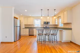 9 Pleasant St, Bethel, CT 06801 - Photo 6