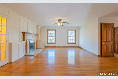 9 Pleasant Street, Bethel, CT 06801 - Photo 10