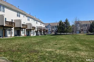 1306 Briar Woods Ln, Danbury, CT 06810 - Photo 12