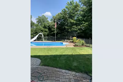 3 Lancelot Way, Hamden, CT 06518 - Photo 36