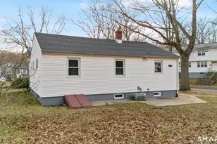 3 Highview Ln, New Haven, CT 06513 - Photo 4