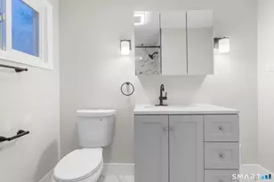 3 Highview Ln, New Haven, CT 06513 - Photo 14