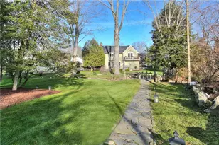 1939 Bronson Rd, Fairfield, CT 06824 - Photo 2