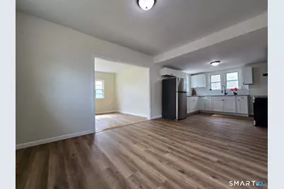 190 Hart Street, New Britain, CT 06052 - Photo 8