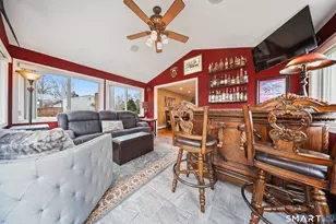 18 Freedom Rd, Middlebury, CT 06762 - Photo 14