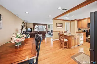 18 Freedom Rd, Middlebury, CT 06762 - Photo 8