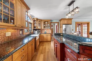 301 Buckingham Ave, Milford, CT 06460 - Photo 12