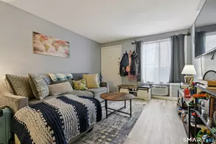 6 Hamre Ln, Branford, CT 06405 - Photo 4