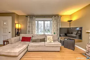 85 Maureen St, Stratford, CT 06615 - Photo 6