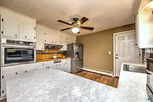 85 Maureen St, Stratford, CT 06615 - Photo 12