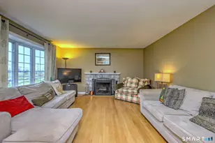 85 Maureen St, Stratford, CT 06615 - Photo 4