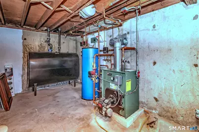 85 Maureen Street, Stratford, CT 06615 - Photo 34