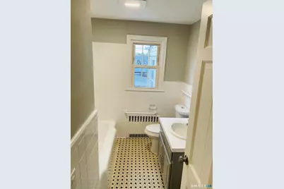 103 Seymour Avenue, West Hartford, CT 06110 - Photo 8