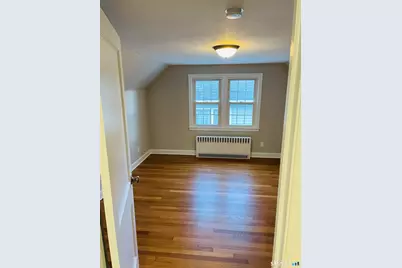 103 Seymour Avenue, West Hartford, CT 06110 - Photo 12