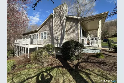 131 Hawthorne Drive #131, Berlin, CT 06037 - Photo 2