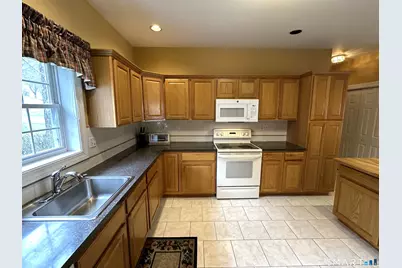 131 Hawthorne Drive #131, Berlin, CT 06037 - Photo 8