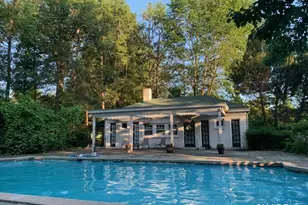 11 Sycamore Rd, West Hartford, CT 06117 - Photo 26