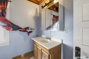 454 Norfolk Rd, Torrington, CT 06790 - Photo 24